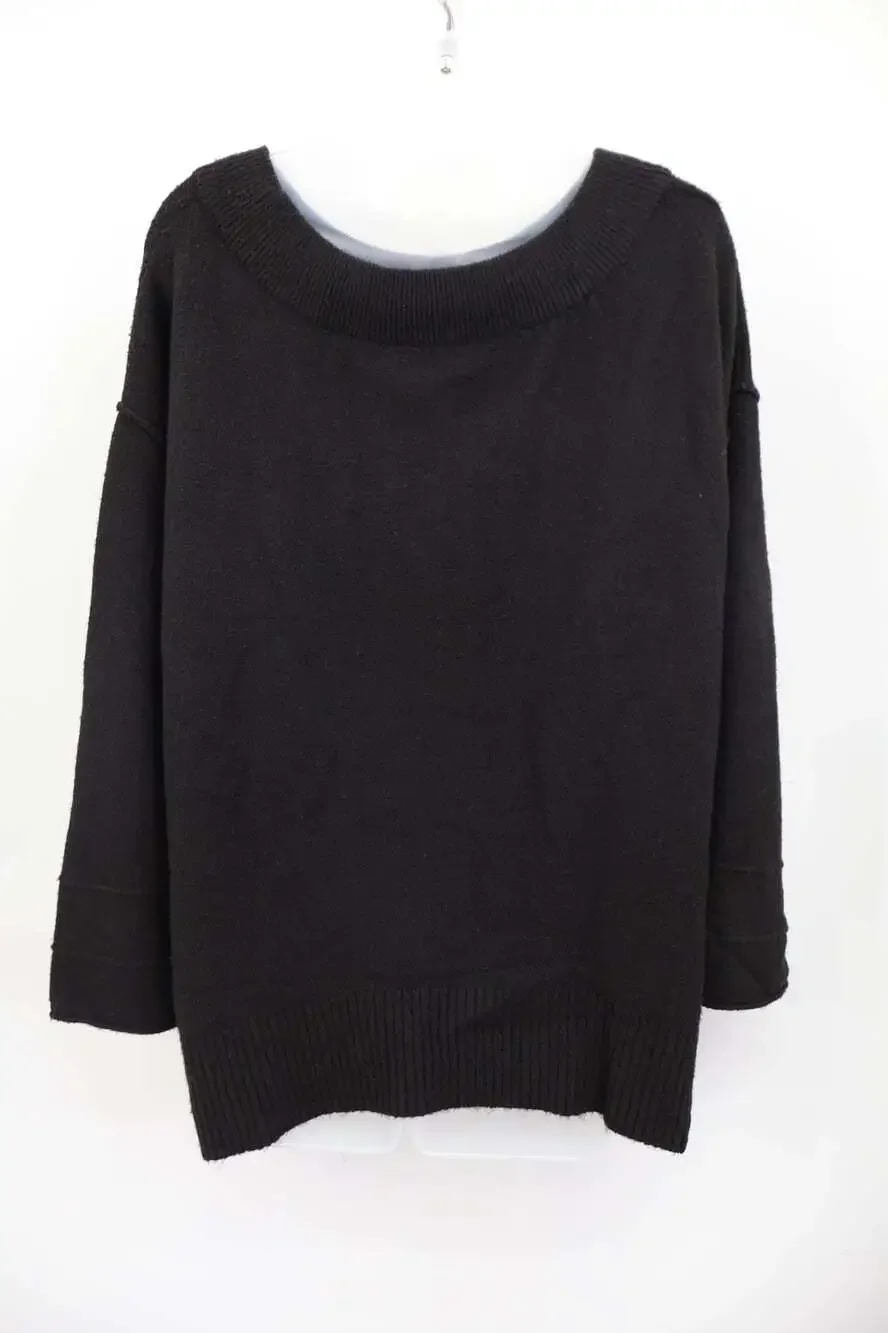Democracy Womens Size Large Black Sweater Oversized Button Side Slit Hem